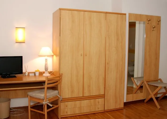 Отель Albergo Centrale 3*